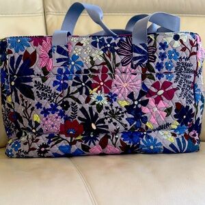 Vera Bradley Women TRAVELER DUFFEL BAG